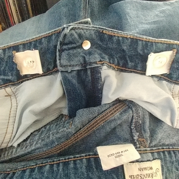 🐢St. John Bay Woman - denim skirt - Picture 7 of 8